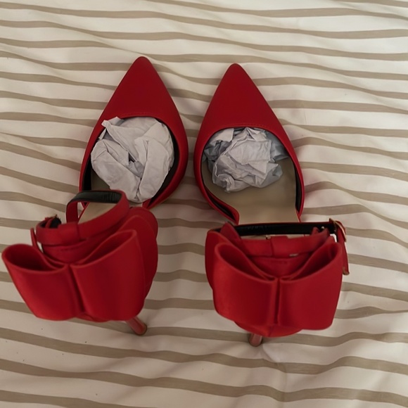 Heels shoes - Picture 1 of 3